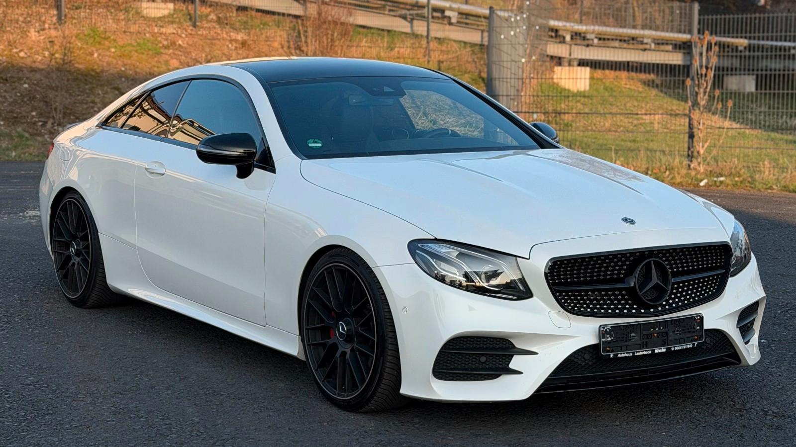 Mercedes-Benz E 350 d Coupe AMG Paket 4Matic Widescreen 20Zoll