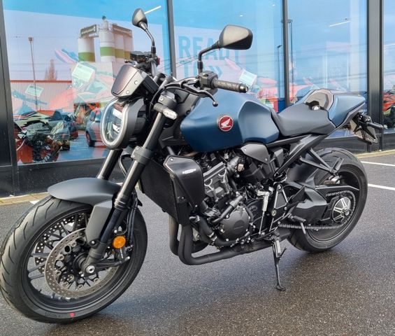 Honda CB1000R Black Edition