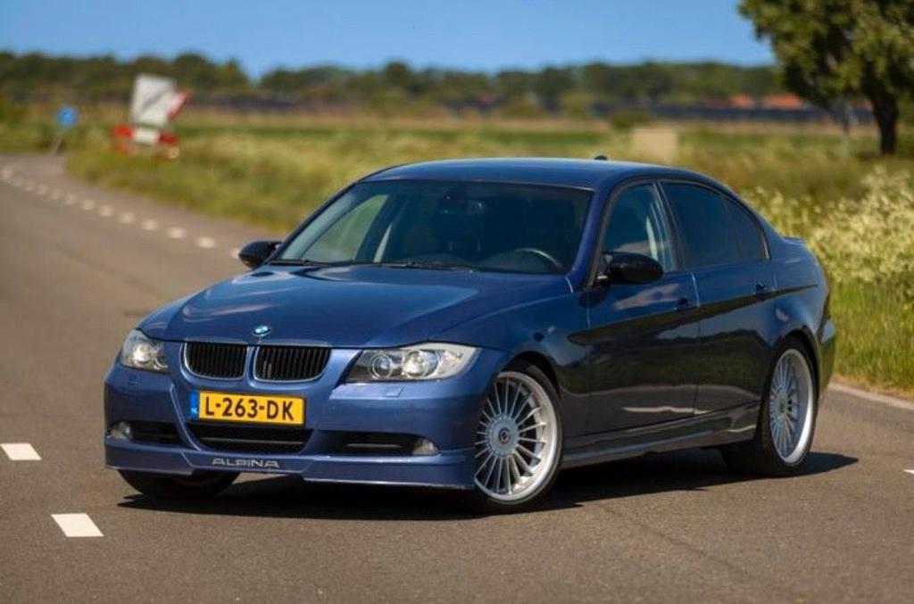 BMW 320