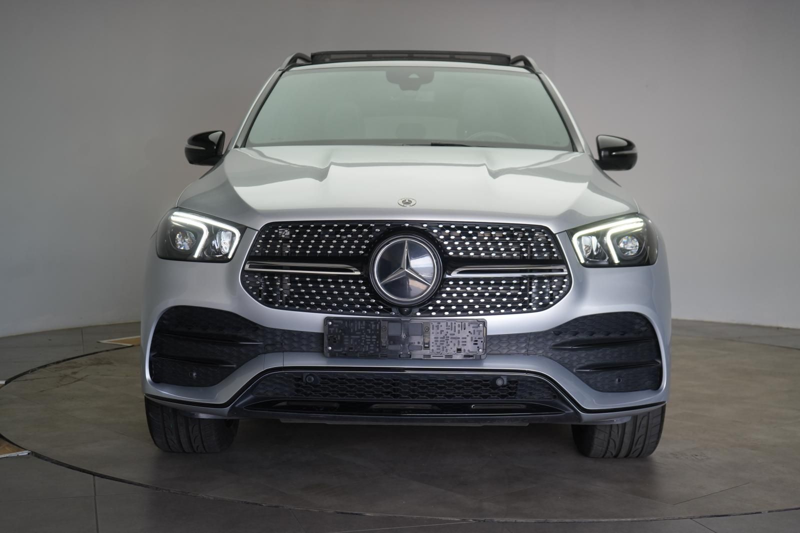Mercedes-Benz GLE 350 de 4Matic AMG Leder Temp Burmester Pano foto 2