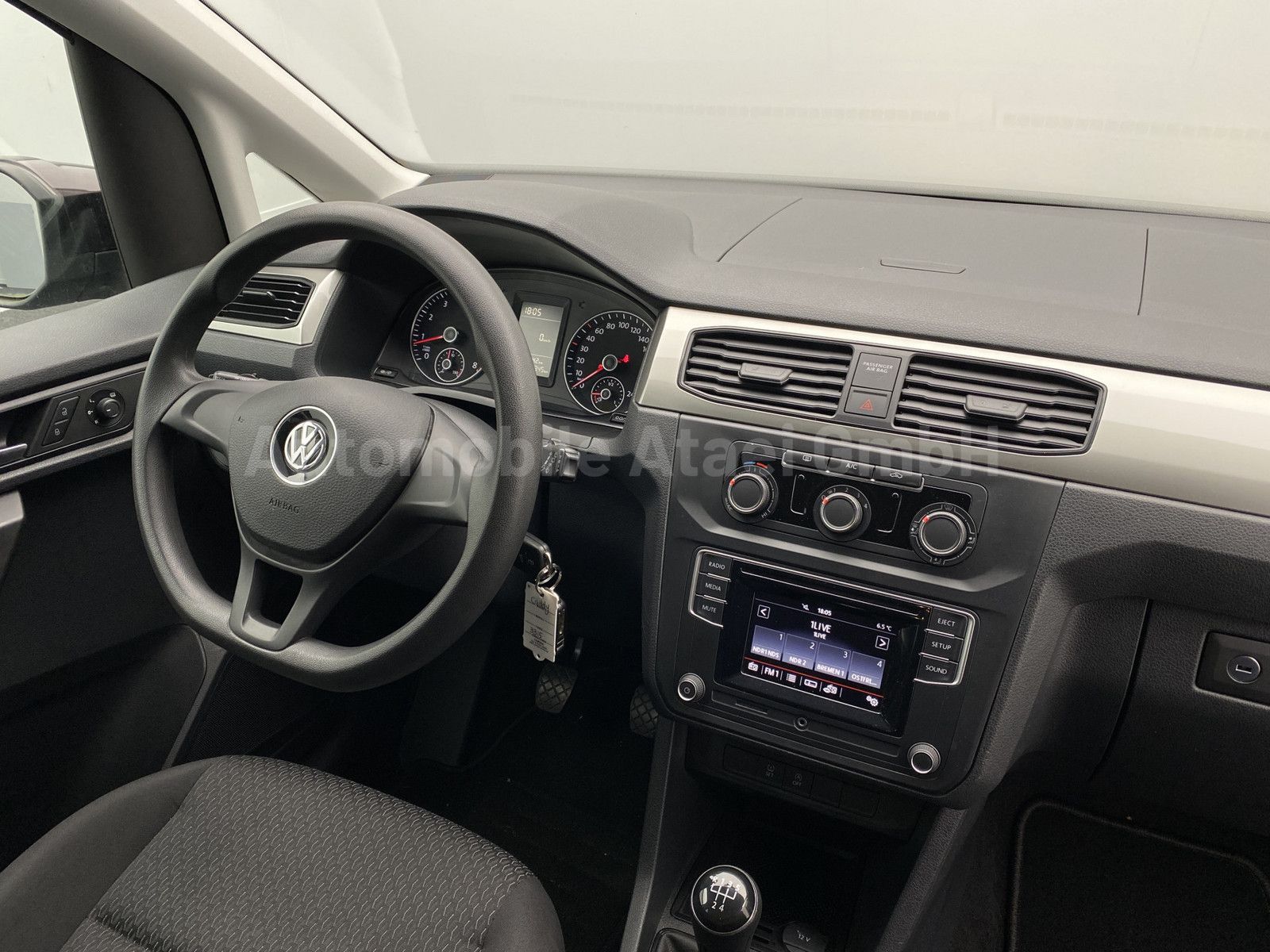 Fahrzeugabbildung Volkswagen Caddy Trendline 1.2 TSI *Rollstuhl-Rampe* 3315
