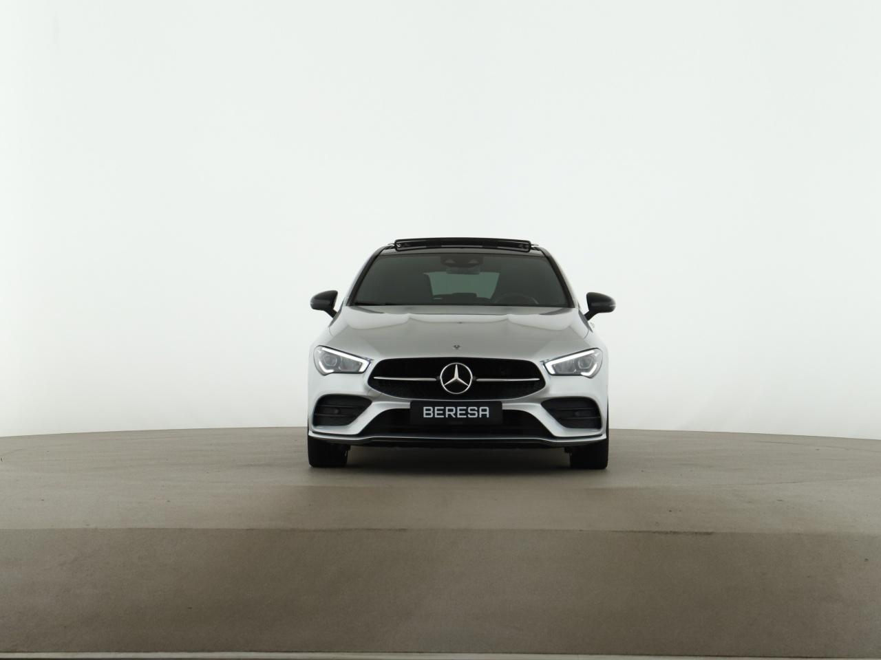 Mercedes-Benz CLA 250 e SB AMG Night Burmester MBUX Pano LED