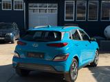 Hyundai KONA E Select ACC LHZ SHZ LKAS PDC KAM - blaue Hyundai KONA Elektro