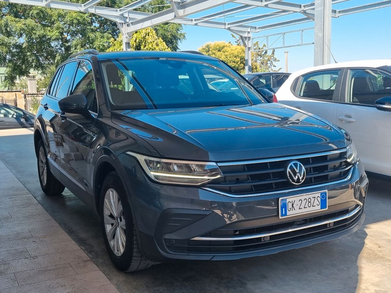 Volkswagen Tiguan II 2021 1.5 tsi Life 150cv imagem 2