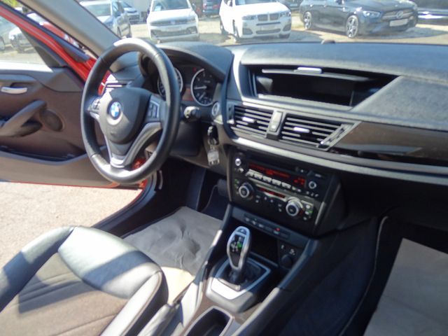 Fahrzeugabbildung BMW X1 sDrive 20i/1.Hd/65TKM/Pano/SitzH/PDC/