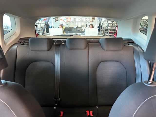 MYAUTOCENTER – Gebraucht- und Jahreswagen mit Werkstattservice in Pfaffenhofen Seat Arona *1.Hand*19%*Tempo*Navi*Spurass*LED*