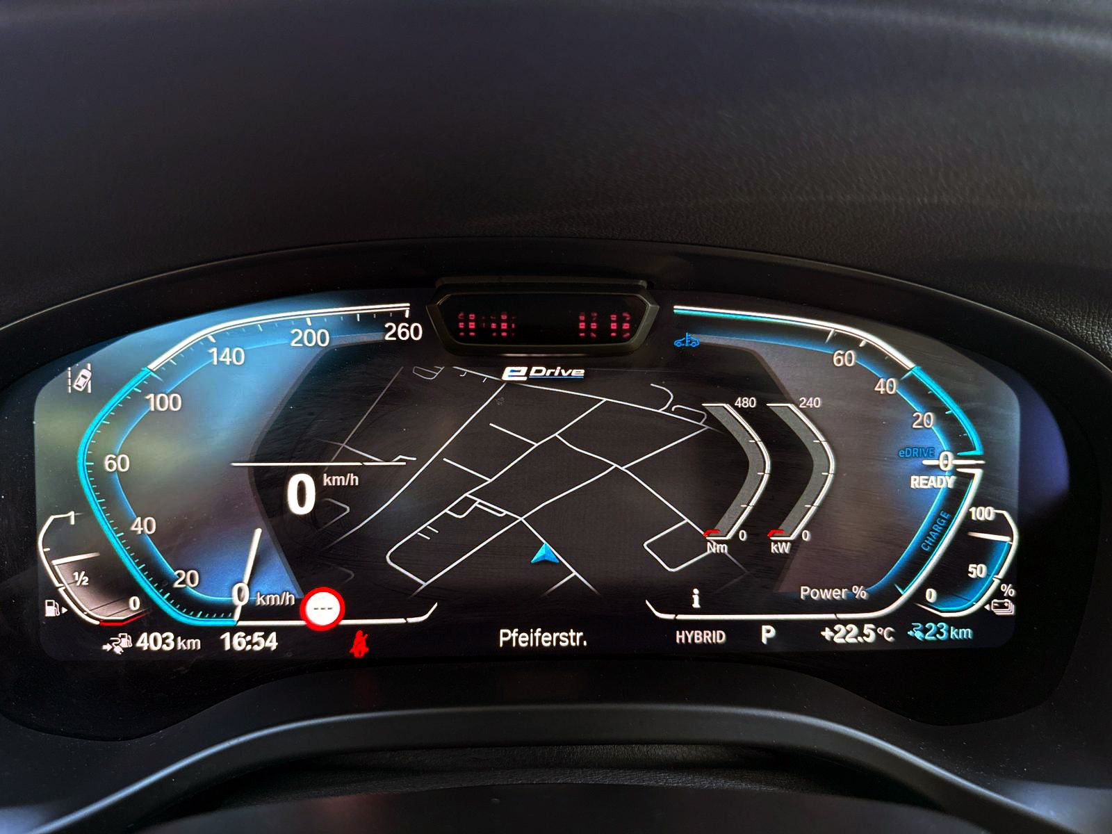 Fahrzeugabbildung BMW X3 xDrive30e Steptr. LED ACC 360° HUD PANO AHK