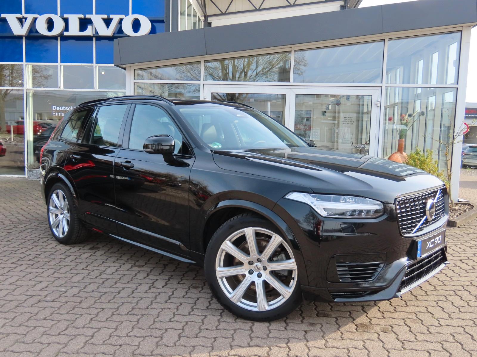 Volvo XC90  Ultra Dark Recharge Plug-In Hybrid AWD