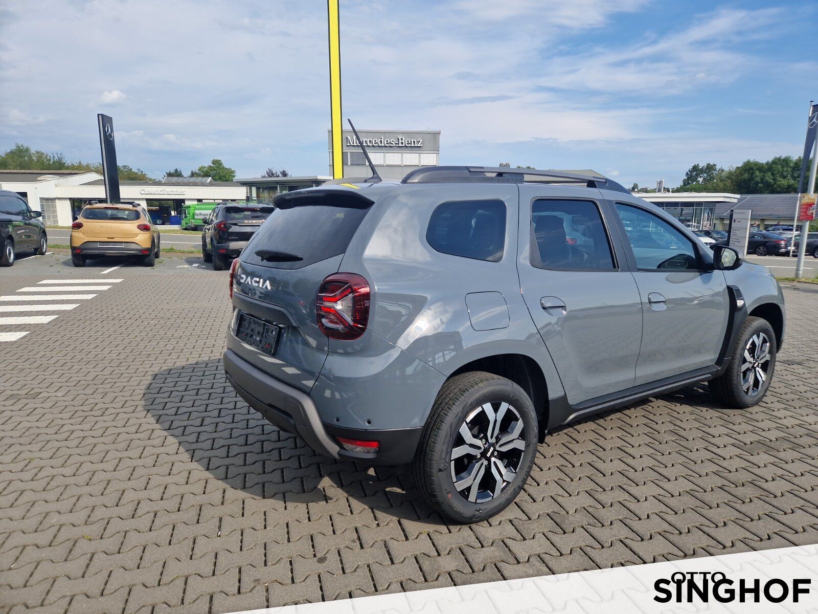 Fahrzeugabbildung Dacia Duster Journey TCe 150 EDC (EURO 6d) Sitzhzg.