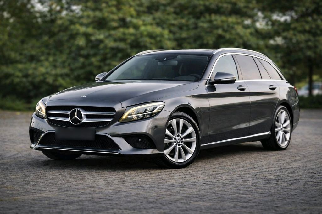 Image of Mercedes-Benz C 220