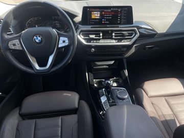 BMW X3 - 11