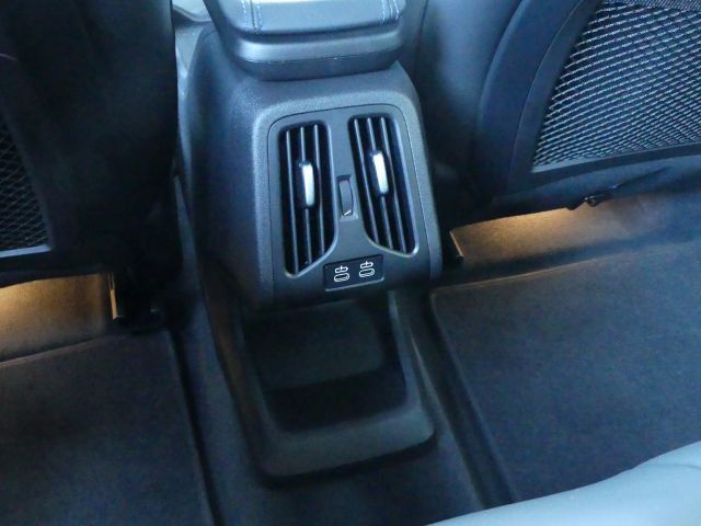 BMW iX1 xDrive30 M Sportp. Parkass°beh.M-MFLK°18" foto 13