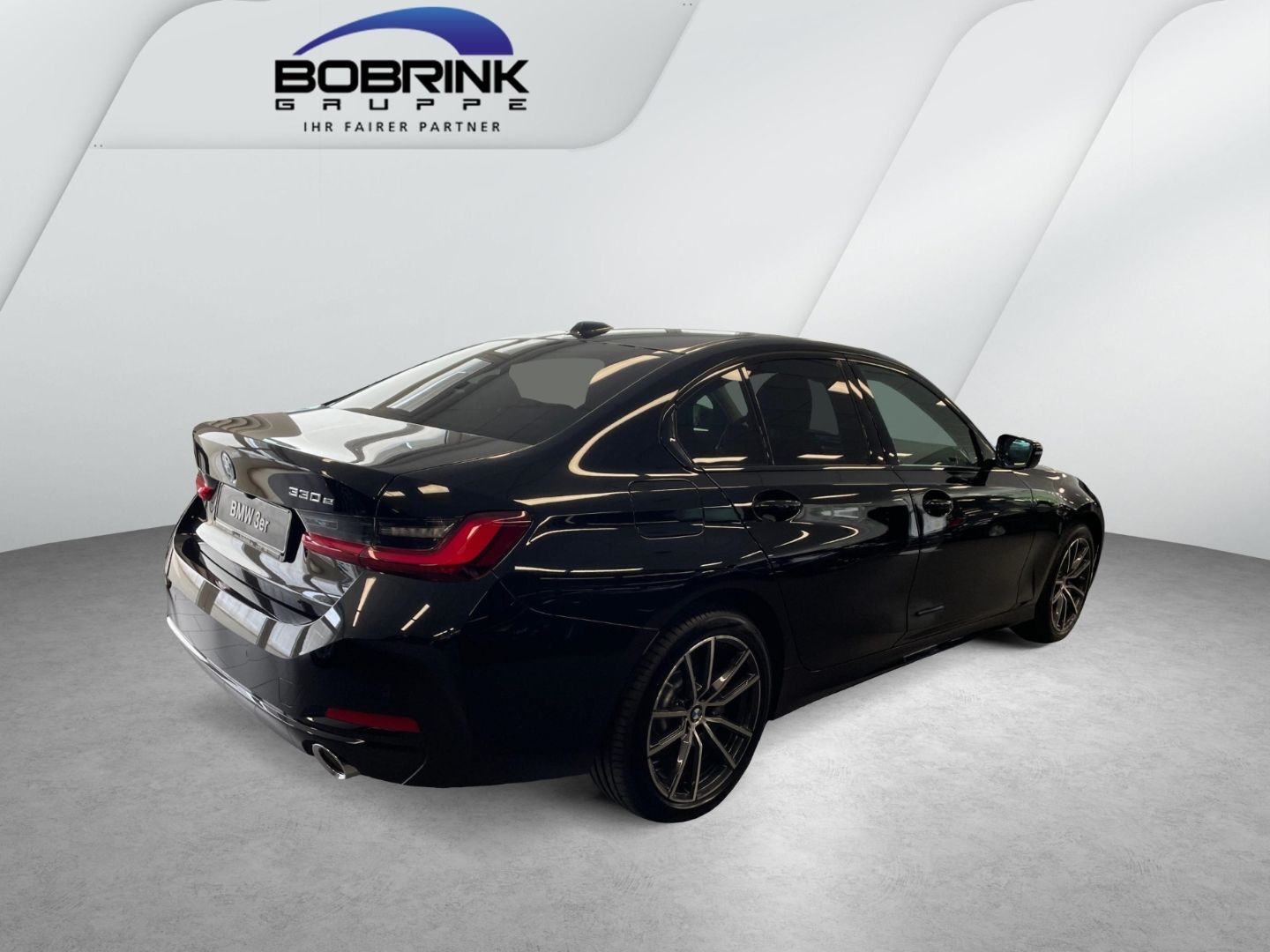 BMW 330 - Bild 6