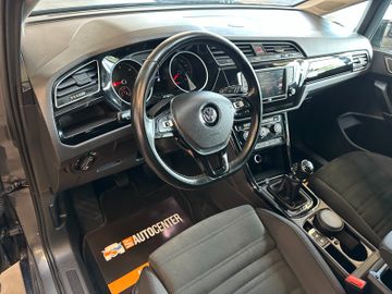 MYAUTOCENTER – Gebraucht- und Jahreswagen mit Werkstattservice in Pfaffenhofen Volkswagen Touran *7.SITZER*ACC*NAV*SZHZ*LED*ALCANTARA*