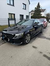 Mercedes-Benz C 400 4MATIC AMG Line Autom. AMG Line