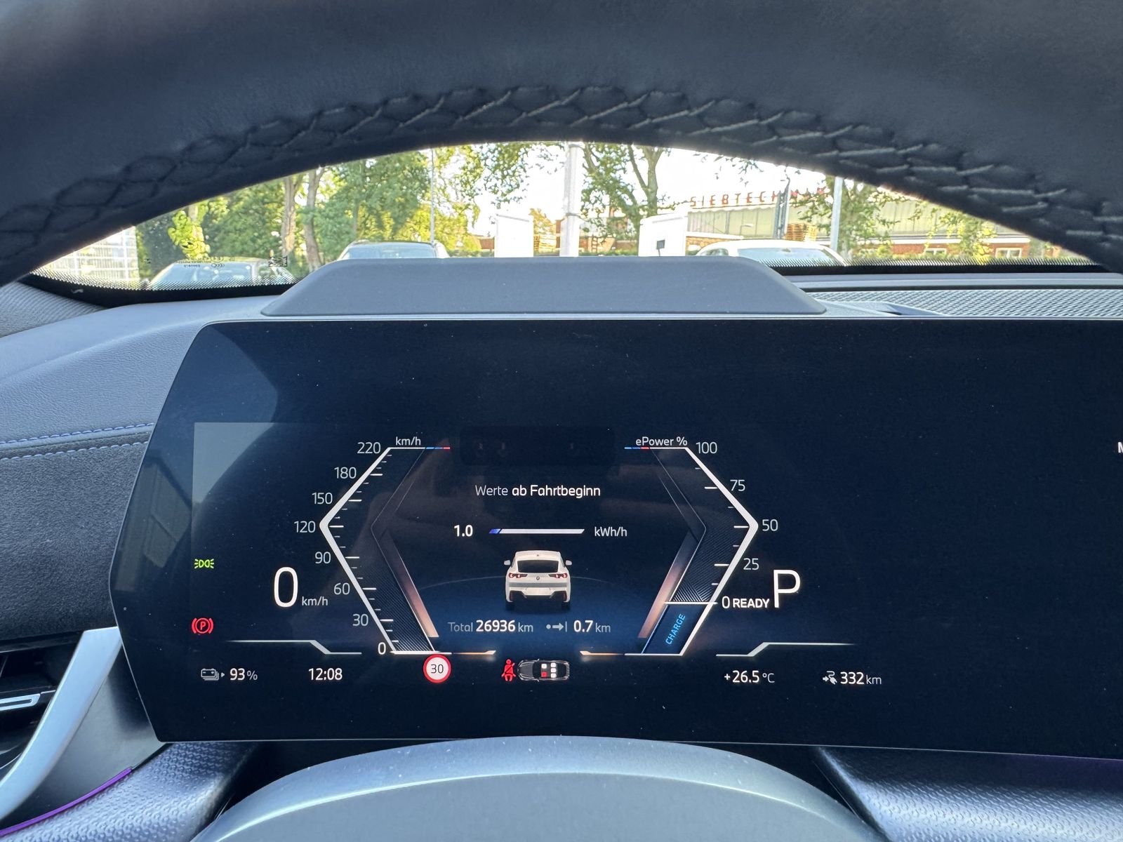 BMW iX2 - Bild 10