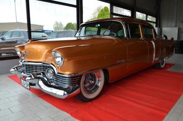 Cadillac Fleetwood 1954