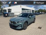 BMW iX2 xDrive 30 PANO LED HUD Iconic Glow 360° - BMW iX2 mit Panoramadach