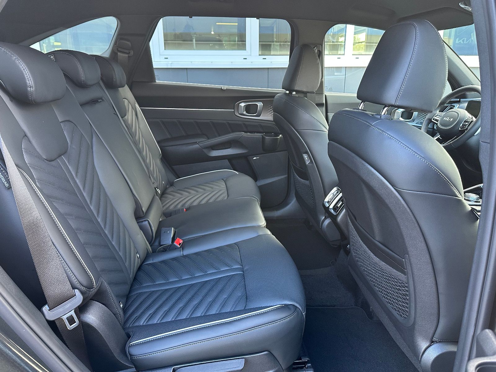 Fahrzeugabbildung Kia Sorento 2.2 CRDi AWD Platinum Nappa AHK