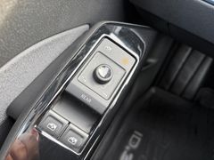 Fahrzeugabbildung Volkswagen ID.3 Pro Performance 150 kW Wärmepumpe Navi ACC