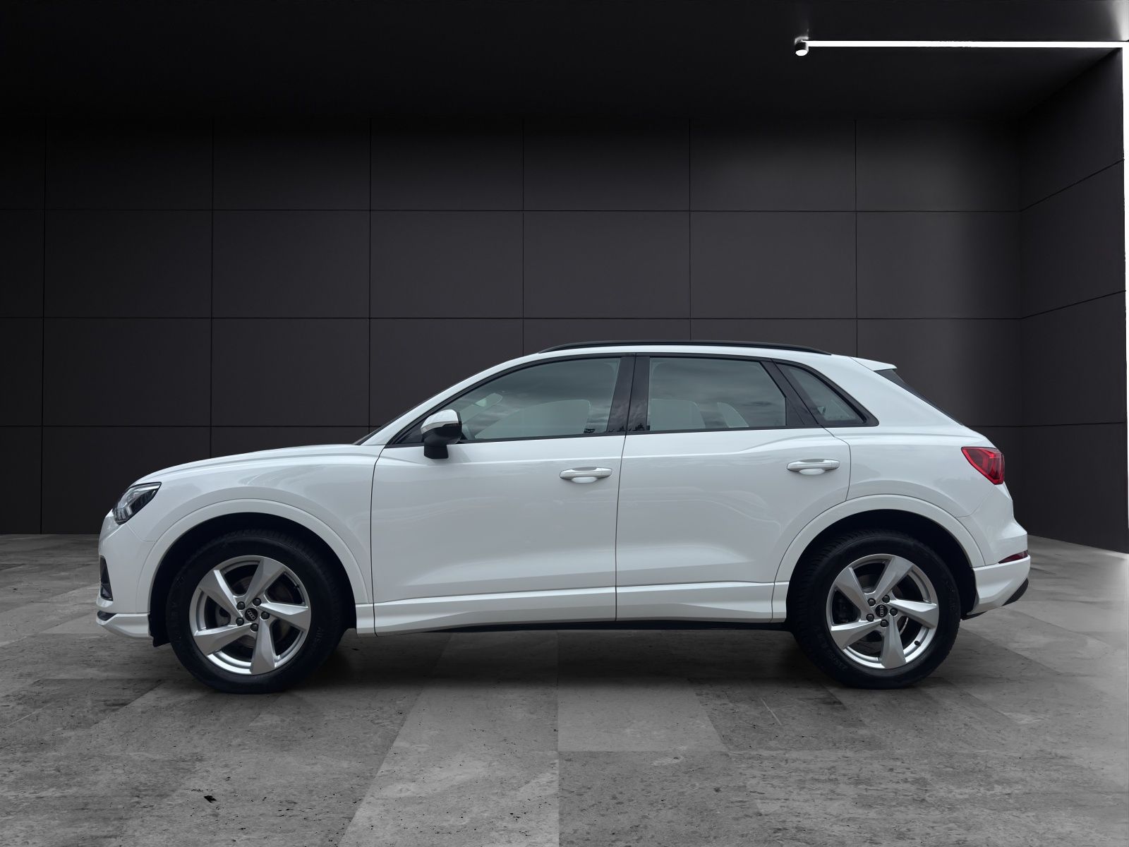 Fahrzeugabbildung Audi Q3 35 TDI advanced S tronic    Matrix LED  Navi