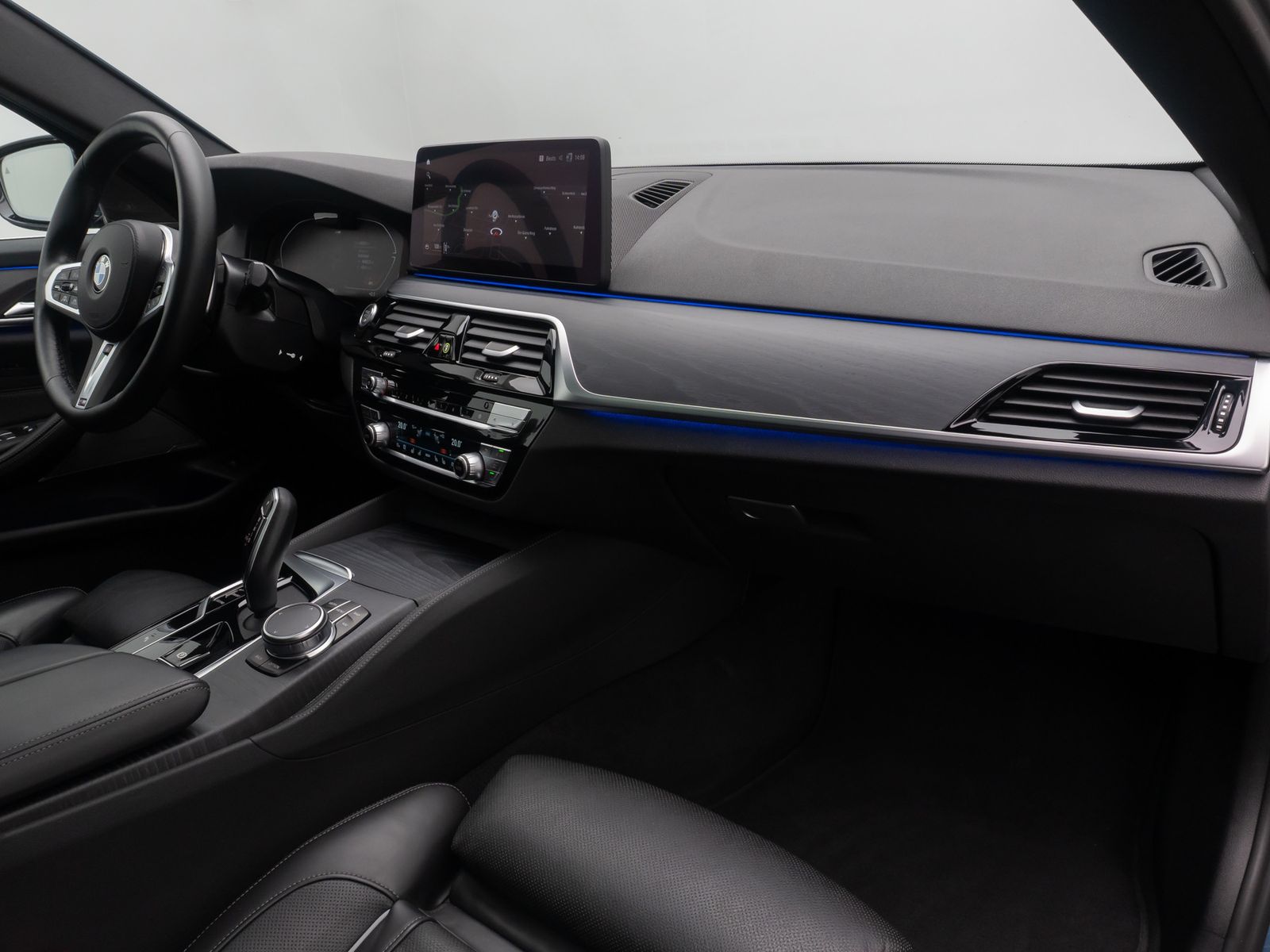 Fahrzeugabbildung BMW 540i xD M Sport Laser HUD DAB H/K Kamera Panoram