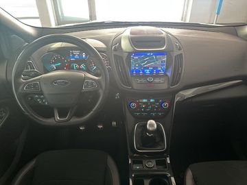 Ford Kuga - 10