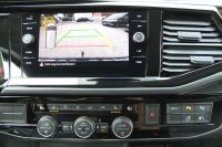 Volkswagen T6.1 Multivan Generation SIX 150PS DSG AHK Stand