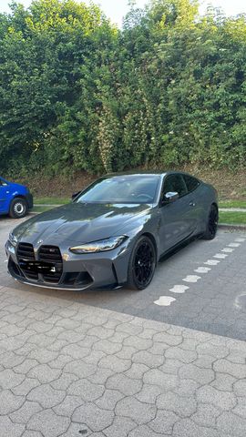 BMW M4 Competition M xDrive 