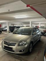Toyota Avensis T25 top Zustand - Toyota Avensis in Mönchengladbach