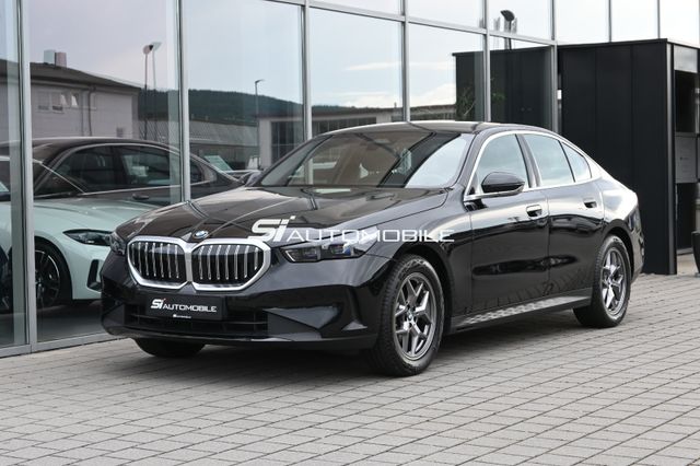 BMW 520i Aut. °KOMFORTSITZE+BELÜFTUNG°STANDHEIZUNG°