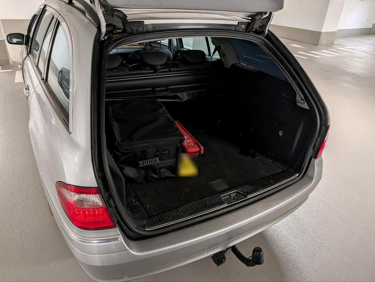 Mercedes-Benz E280 2004 — photo 8