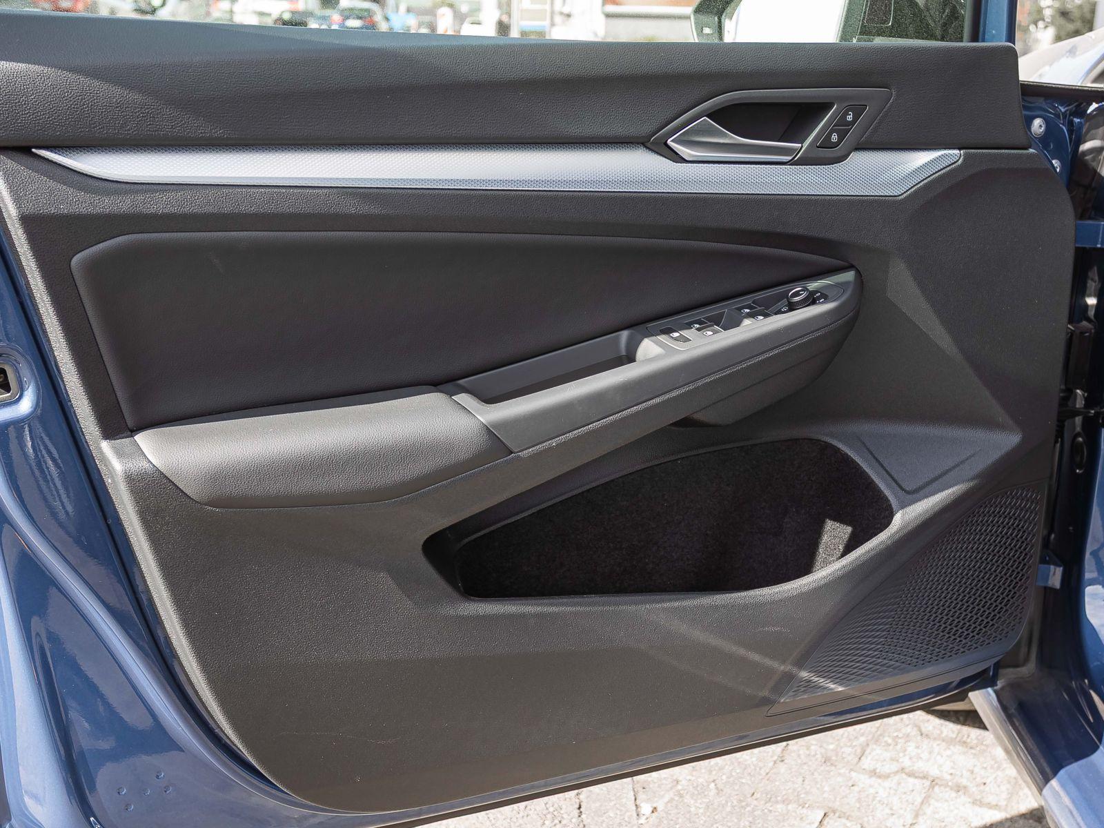 Volkswagen Golf VIII 1.5TSI DSG "Goal" Navi LED ACC AHK EPH, миниатюра 6
