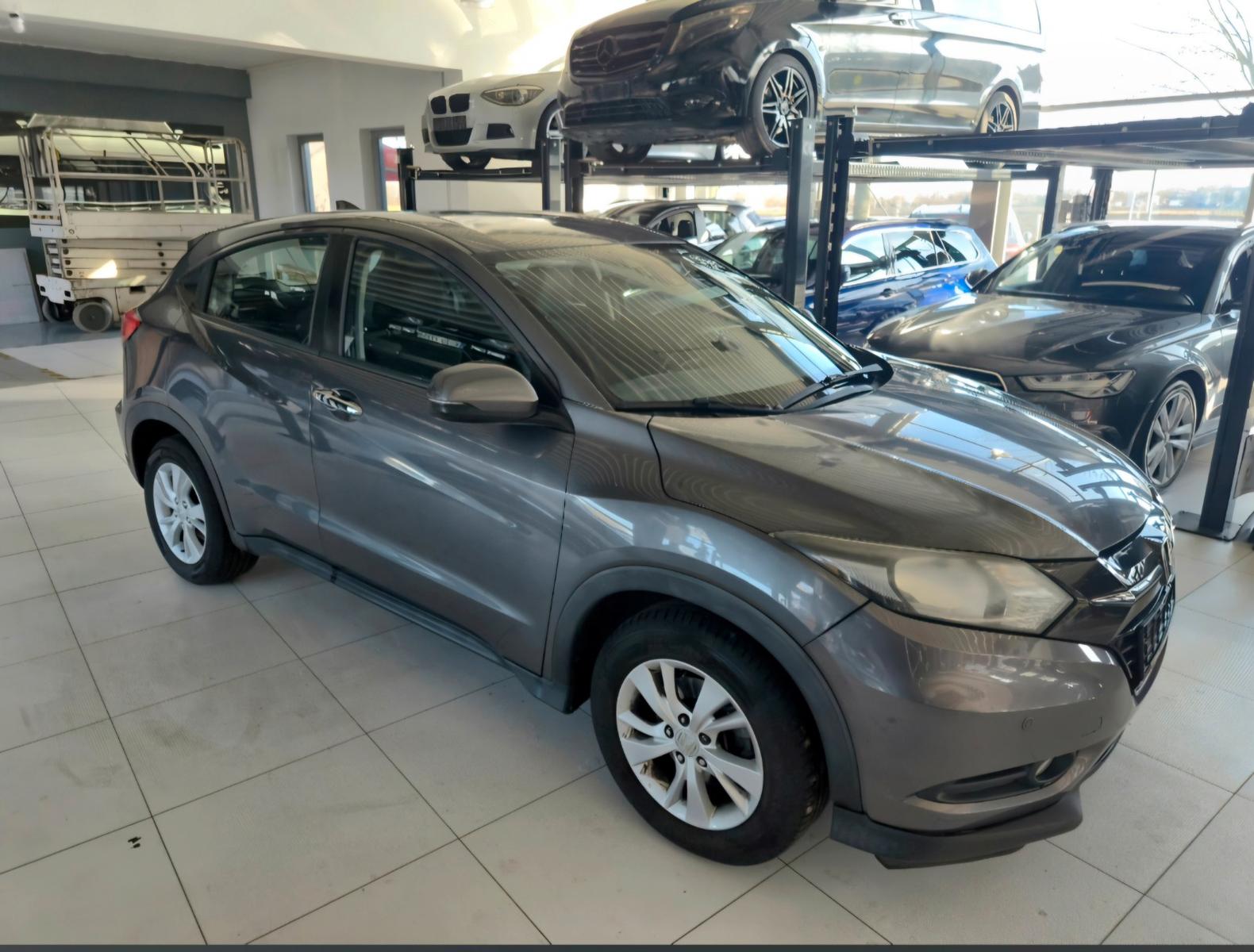 Honda HR-V 1.6 IDTEC"ELEGANCE"NAVI/KLIMAAUTO./ALU/PDC