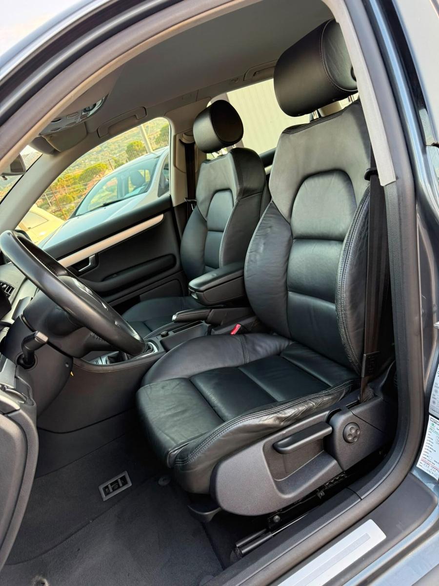 Audi A4 2005 — photo 9