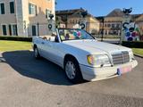 Mercedes-Benz Mercedes Benz W124 E320 Cabrio TÜV NEU / 9... - gebrauchte Mercedes-Benz E 320 aus dem Jahr 1996