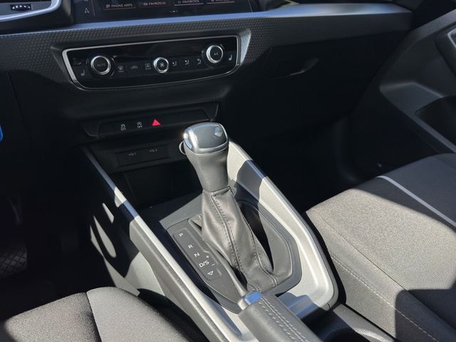 A1 Sportback 25 TFSI advanced S-tronic PDC SHZ
