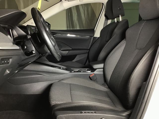 Fahrzeugabbildung Skoda Octavia 2.0 TDI Style Combi Navi/AHK/ACC/HUD/Mem