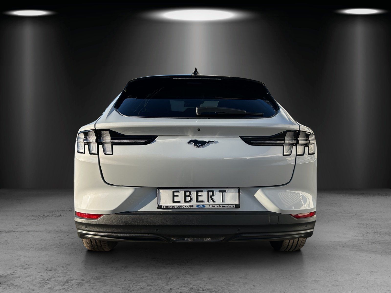 Fahrzeugabbildung Ford Mustang MACH-E Ext. Range LED/B&O/ACC/360°/PANO/