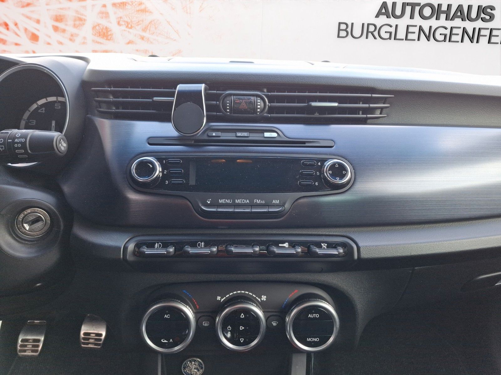 Fahrzeugabbildung Alfa Romeo Giulietta Quadrifoglio Verde