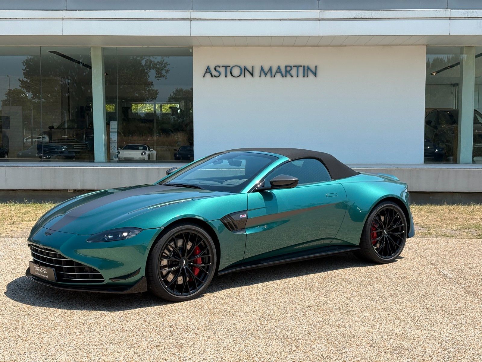 Aston Martin V8 Vantage 4.0 V8 Roadster F1 imagem 2