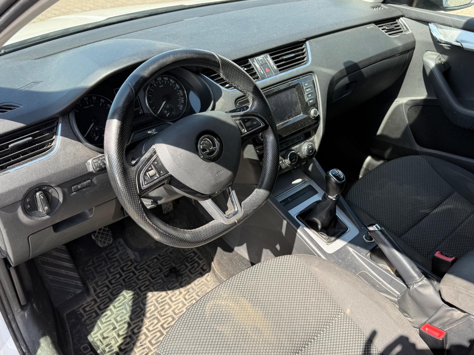 Skoda Octavia 2014 — photo 9