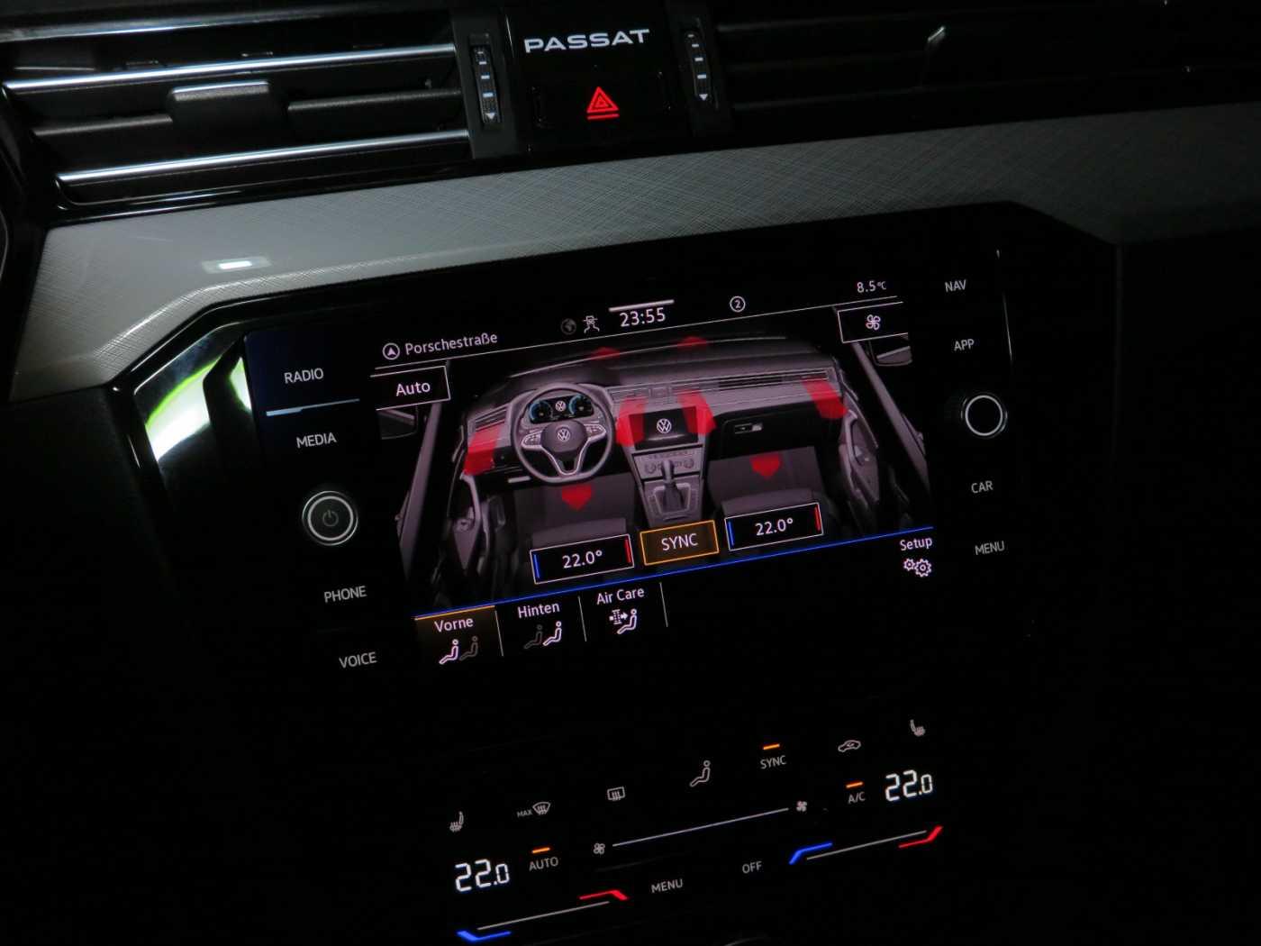 Volkswagen Passat Variant 2.0 TDI SCR DSG7 Business Navi