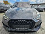 Audi RS4 Avant 2.9 TFSI quattro PANO*KAMERA*KEYLESS - Audi RS4 mit Benzin-Antrieb: Kombi, 4.2