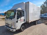 Isuzu M21 - Isuzu Reisebus