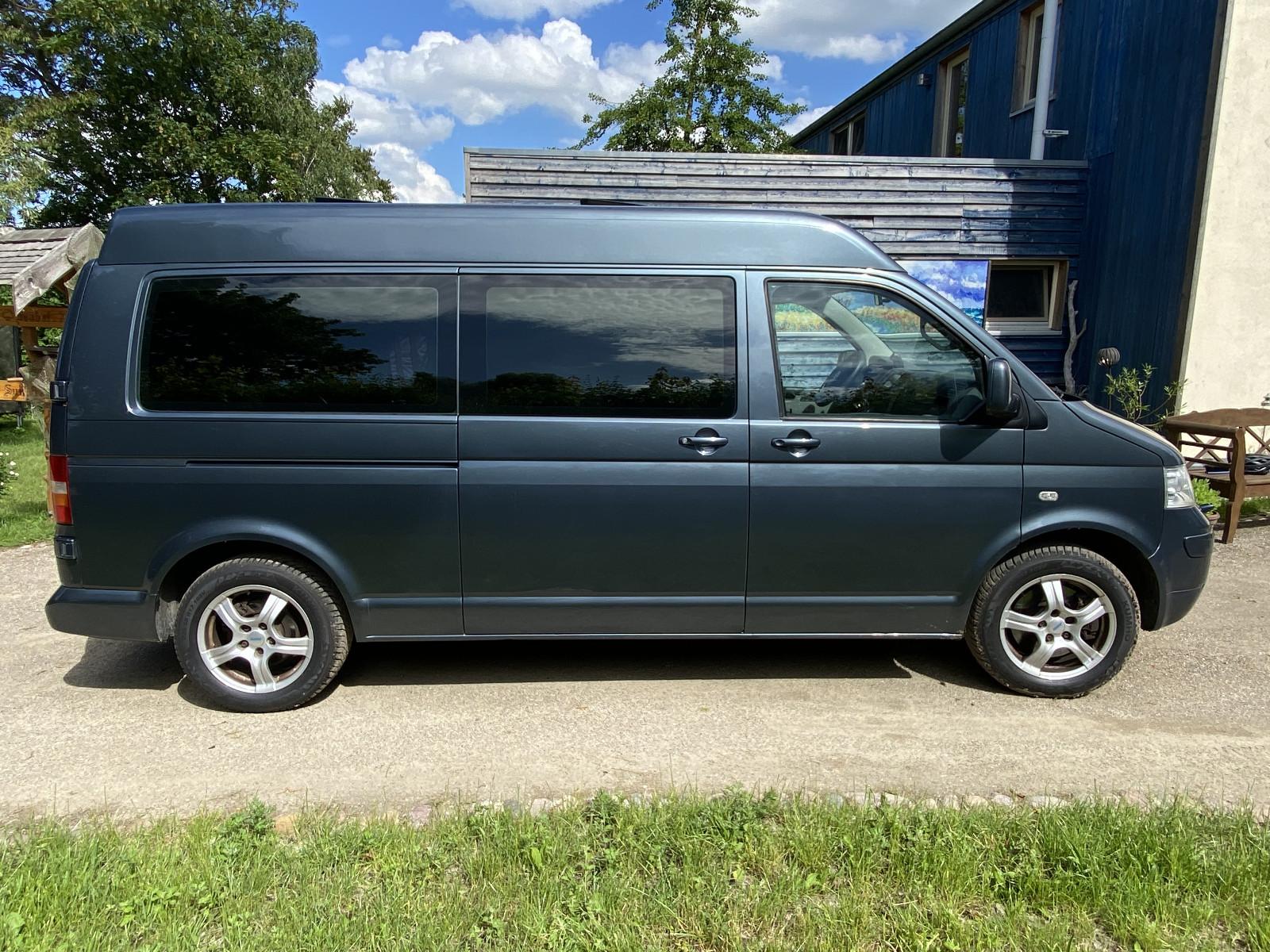 Volkswagen T5 lang, Mittelhochdach, LPG, Motor nur 25.000km