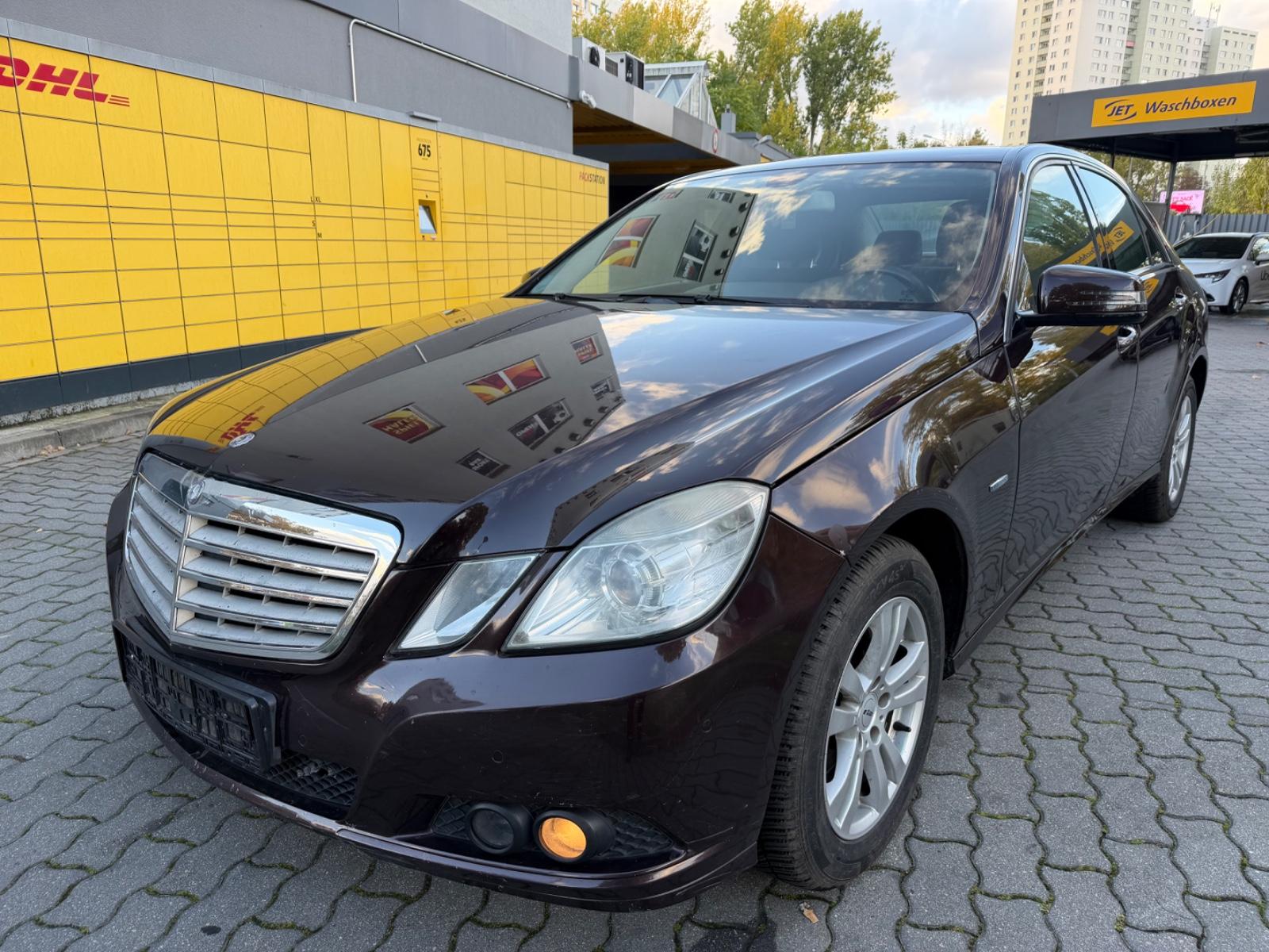 Mercedes-Benz E 220