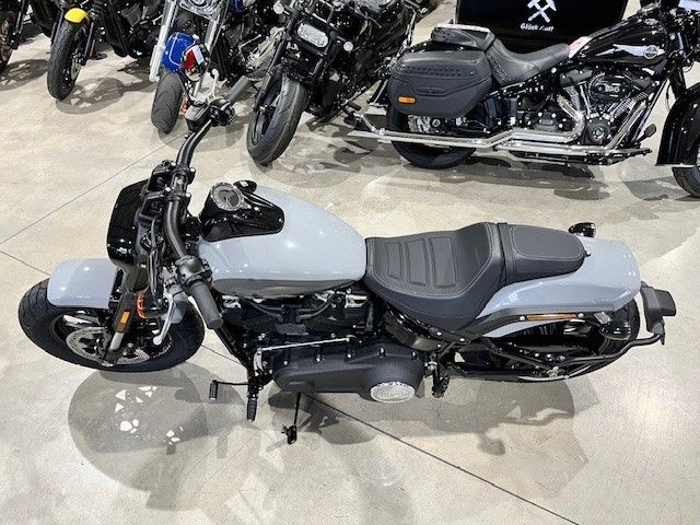 Fahrzeugabbildung Harley-Davidson Fat Bob 114 FXFBS 2024 Finanzierung ab 4,99%