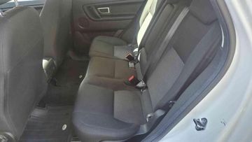 Land-Rover Discovery Sport - 12
