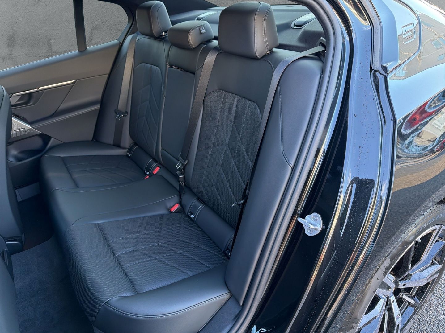 BMW 520 - Bild 13